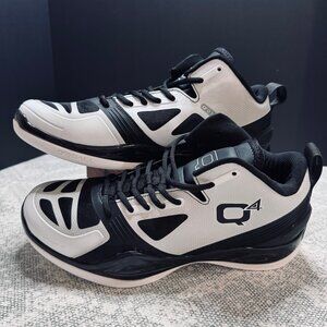 Q4 Shoes, Men’s Size 9- Brilliant White, New in Box
